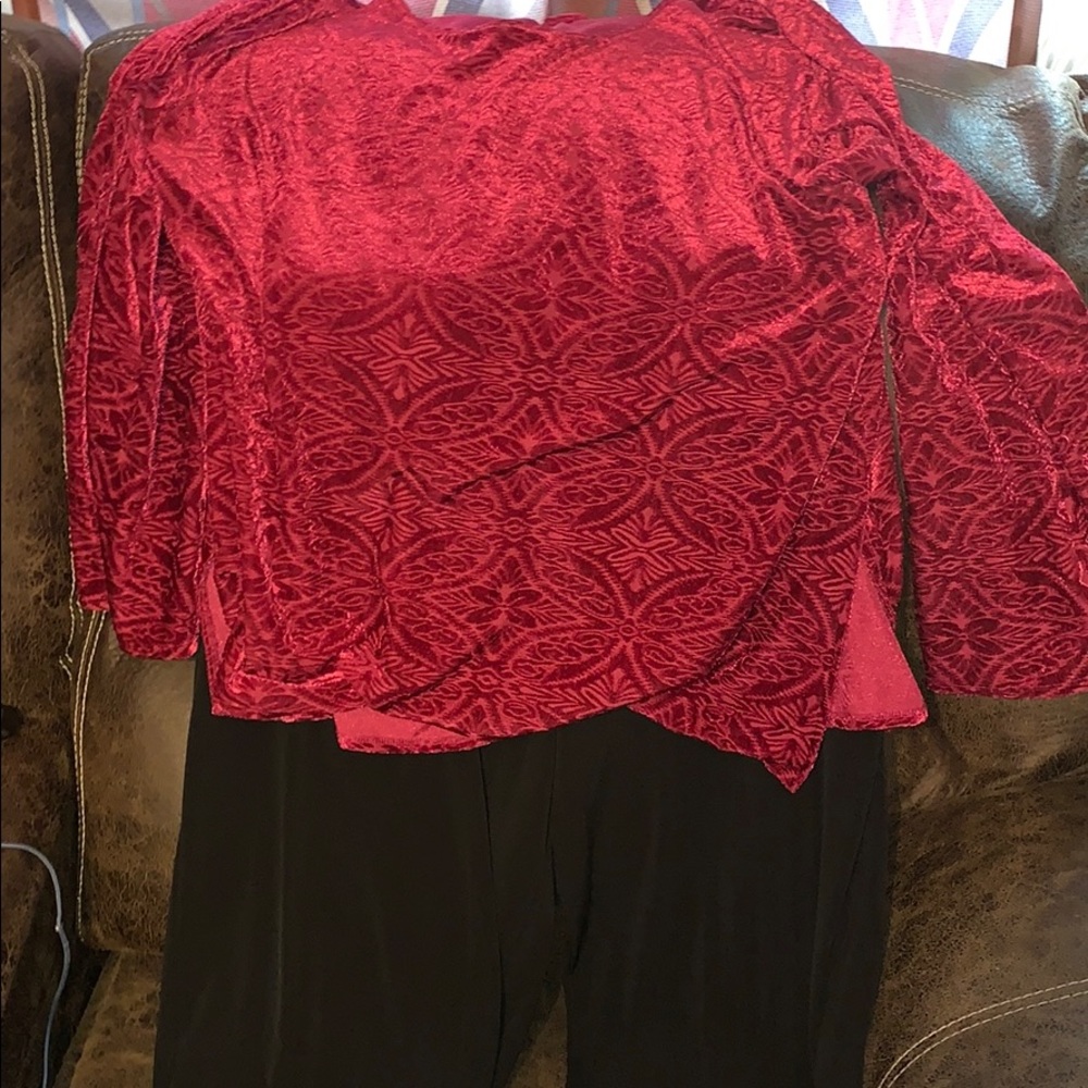 Top and pants 2XL